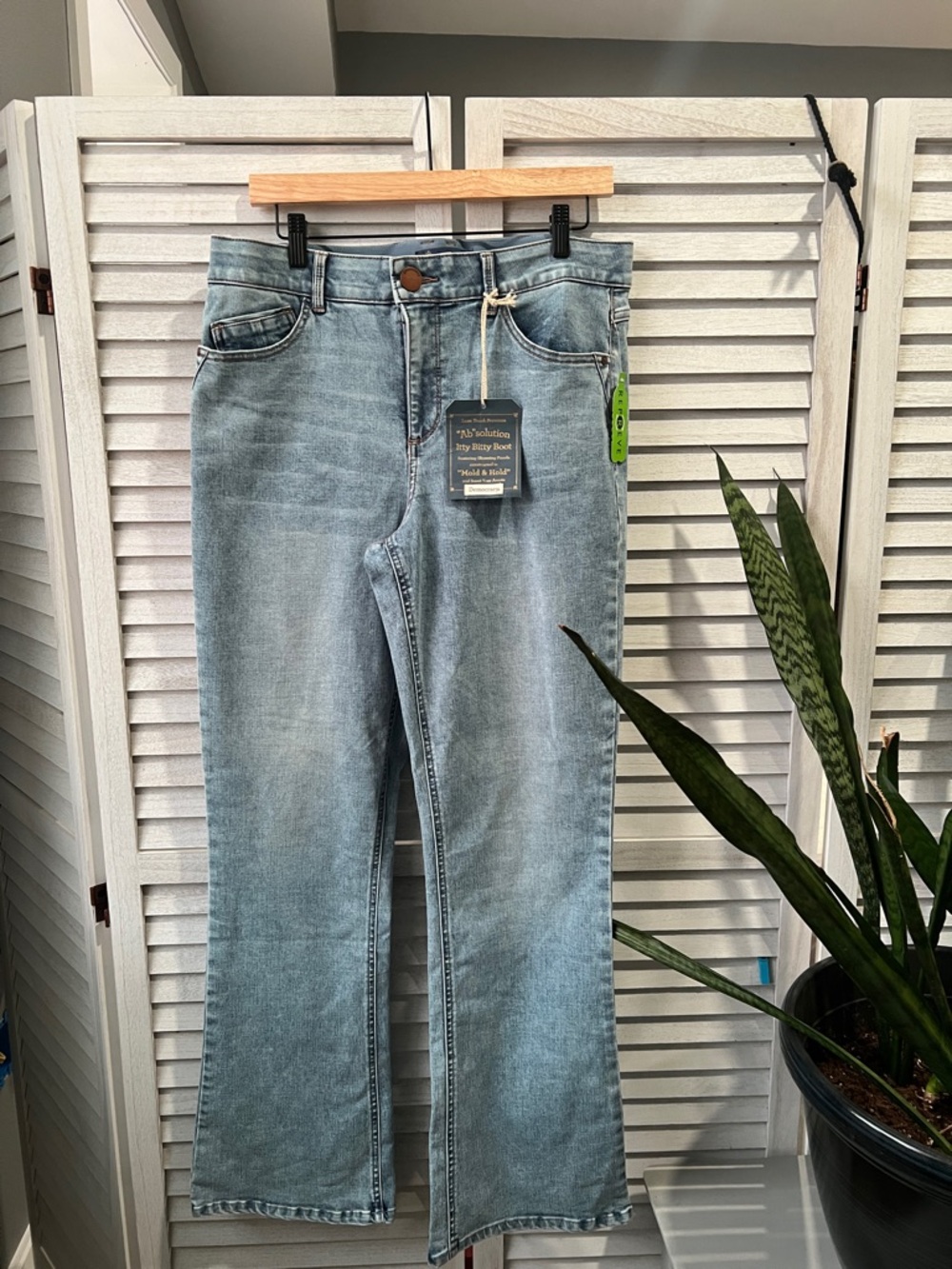 SOLD.      Democracy “Ab” solution Itty Bitty Boot